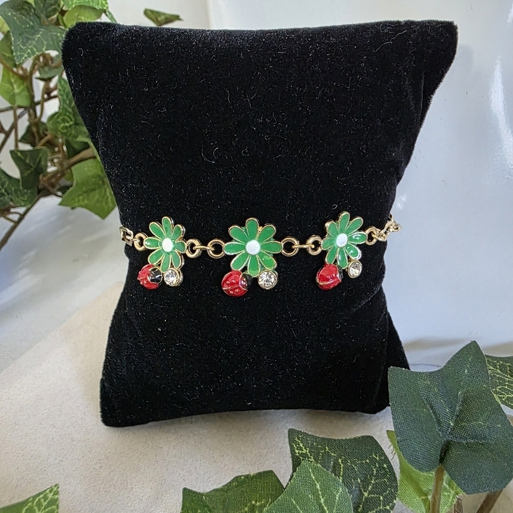 Gold Filled Green Flower with Red Ladybug Figaro Chain Bracelet